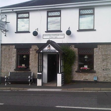 Bed and Breakfast Emlyn Arms Llanarthney Exterior foto