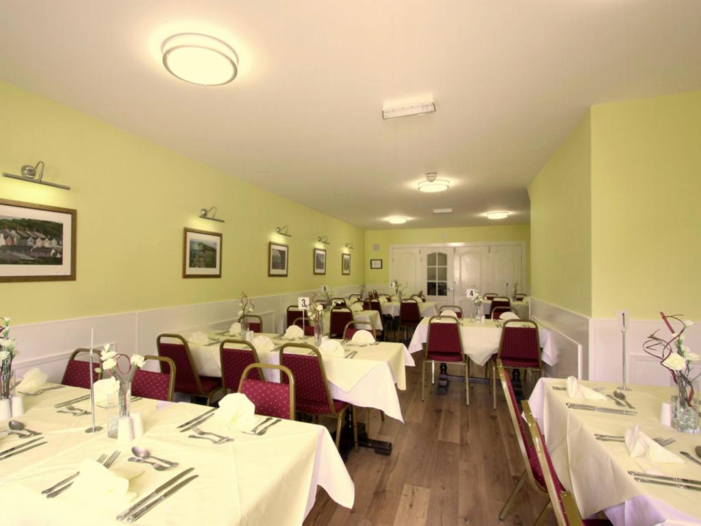 Bed and Breakfast Emlyn Arms Llanarthney Exterior foto